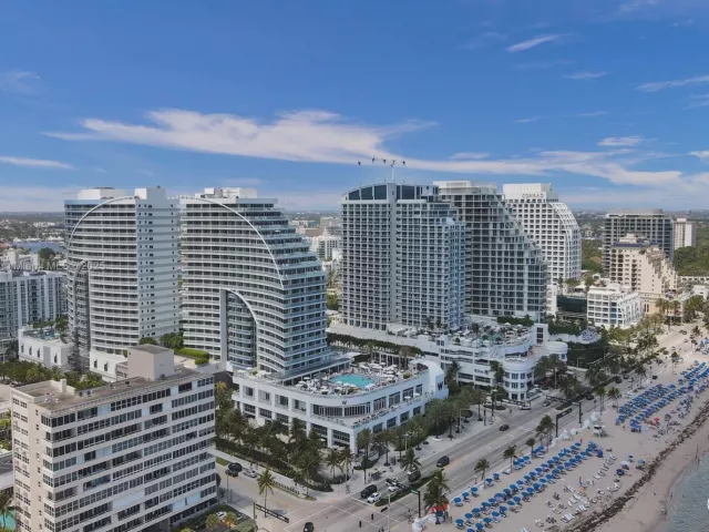 2-bedroom condo for sale in Fort Lauderdale - 3101 Bayshore Dr 1208 - MondialRealty
