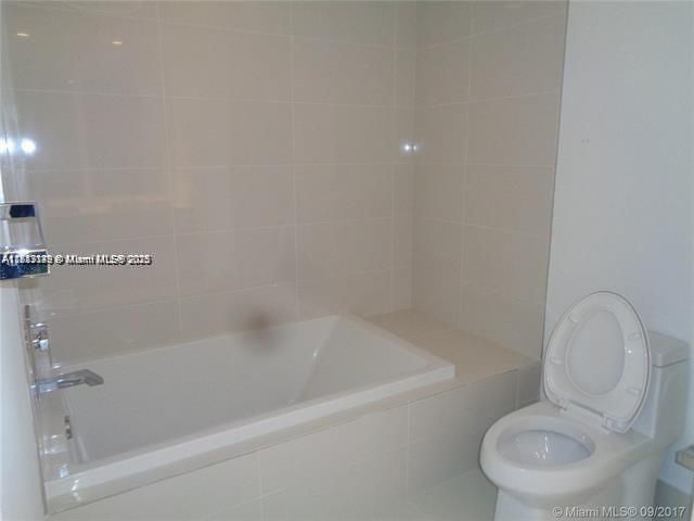 Apartment for sale  Unit #2709 - photo 6096989