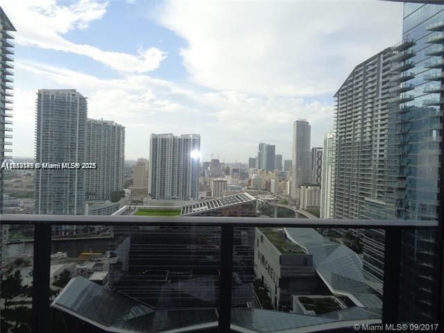 Apartment for sale  Unit #2709 - photo 6096999