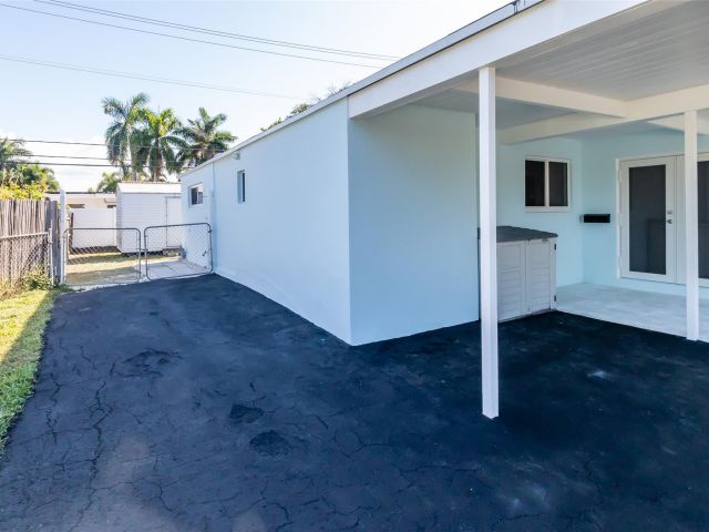 Home for sale at 1270 NE 26th Ter - photo 6135480