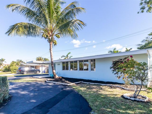 Home for sale at 1270 NE 26th Ter - photo 6135481