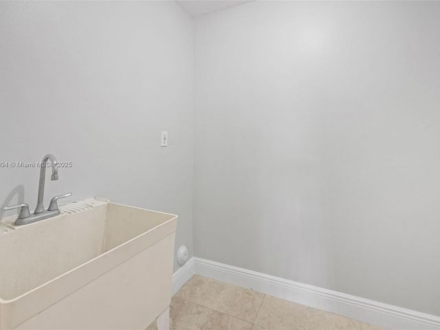 Home for sale at 32360 SW 204th Ave - photo 6096943