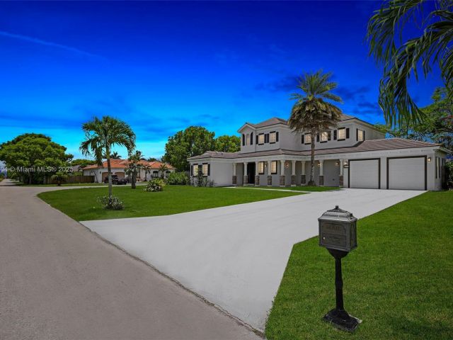 Home for sale at 32360 SW 204th Ave - photo 6096957