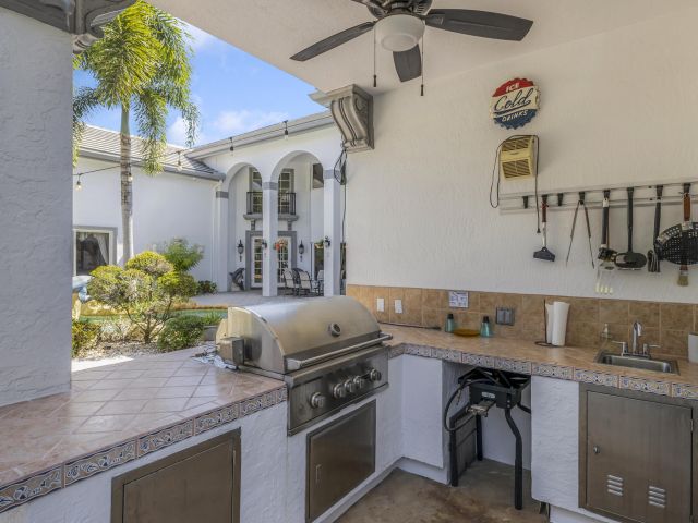 Home for sale at 6175 NW 32nd Avenue - photo 6113398