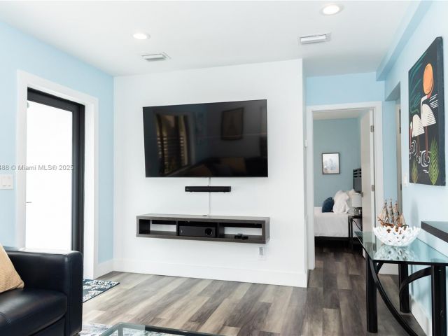 Home for sale at 3134 Carter St - photo 6097629