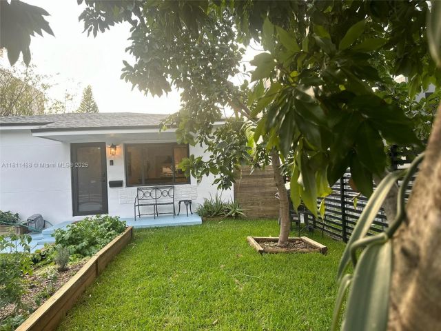 Home for sale at 3134 Carter St - photo 6097634