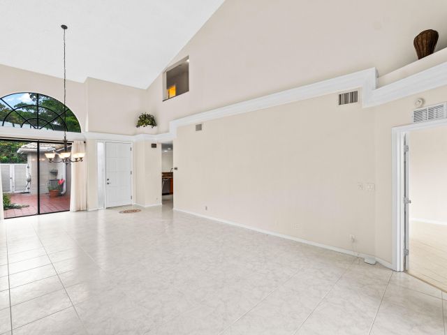 Home for rent at 5465 Monterey Circle E - photo 6098909