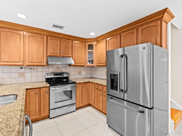 Home for rent at 5465 Monterey Circle E - photo 6098913