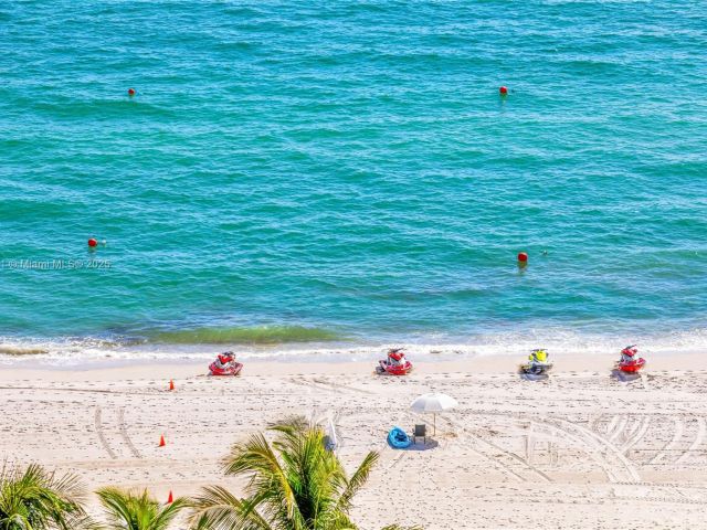 Apartment for sale  Unit #2012 - photo 6104231