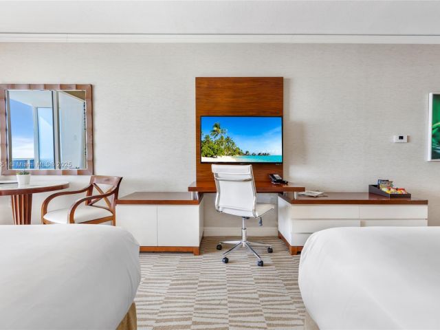 Apartment for sale  Unit #2012 - photo 6104236