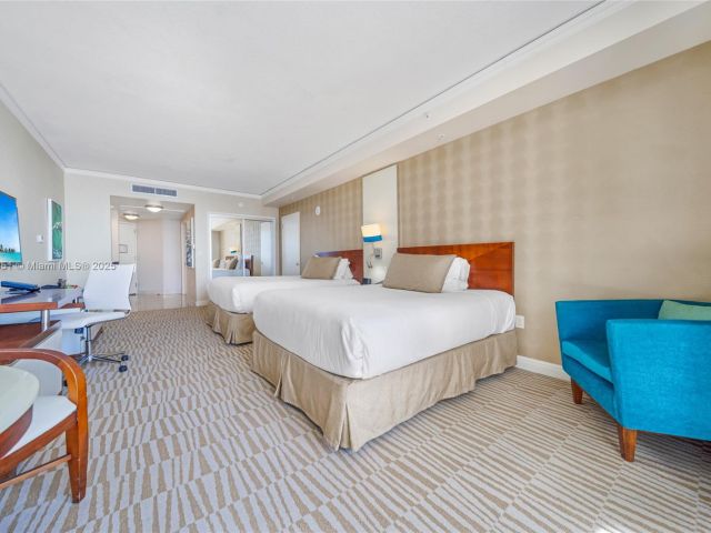 Apartment for sale  Unit #2012 - photo 6104240