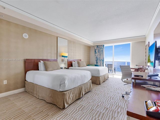 Apartment for sale  Unit #2012 - photo 6104246