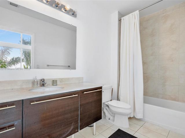 Apartment for sale  Unit #603 - photo 6100717