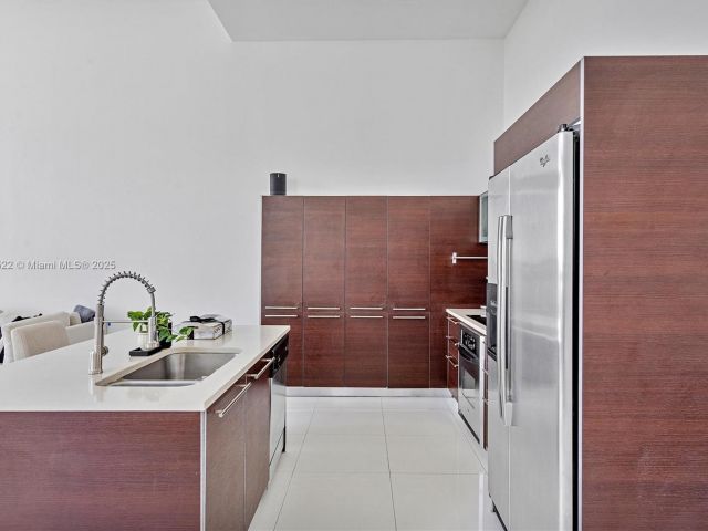 Apartment for sale  Unit #603 - photo 6100725