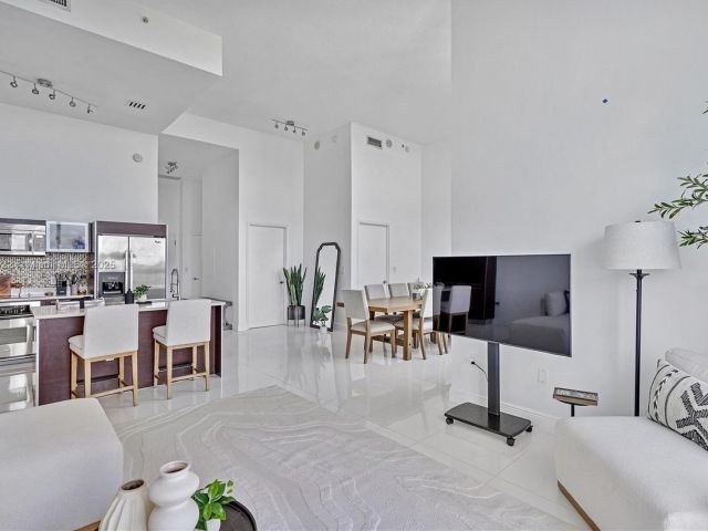 Apartment for sale  Unit #603 - photo 6100728