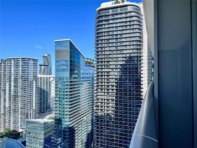 Apartment for rent  Unit #4109 - photo 6102027