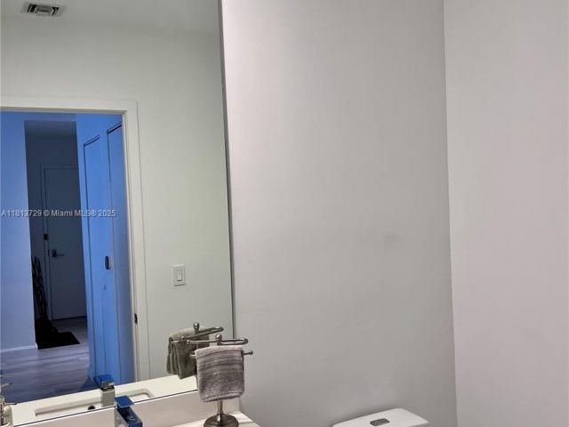 Apartment for rent  Unit #4109 - photo 6102033