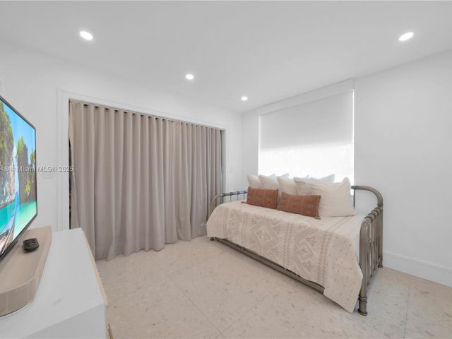 Home for sale at 6320 Dolphin Dr - photo 6101505