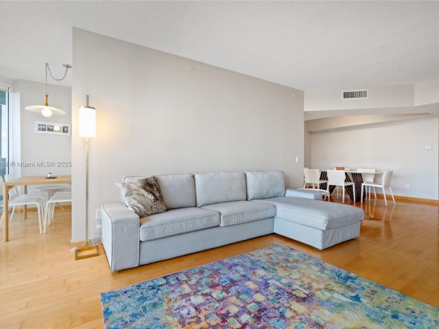 Apartment for sale  Unit #707 - photo 6106124