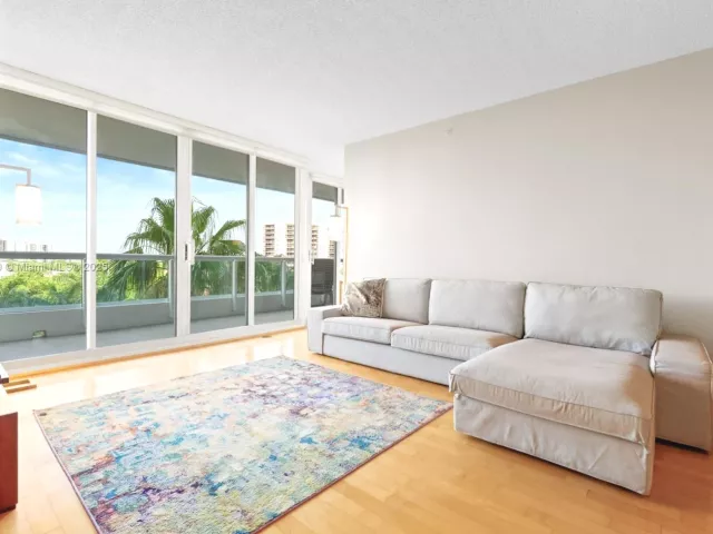 Apartment for sale  Unit #707 - photo 6106125