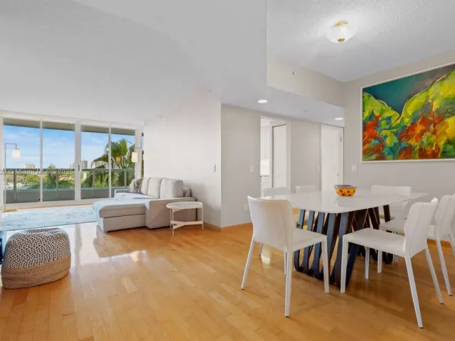 Apartment for sale  Unit #707 - photo 6106130