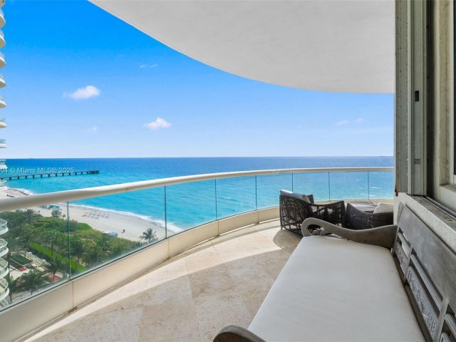 Apartment for sale  Unit #1101 - photo 6104509