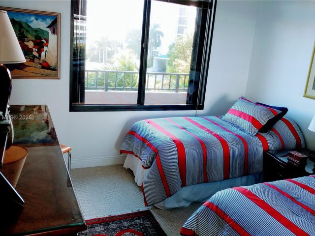 Apartment for rent  Unit #335 - photo 6111327