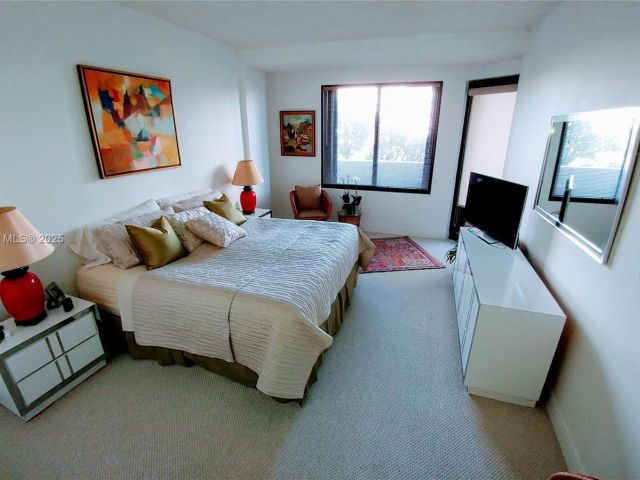 Apartment for rent  Unit #335 - photo 6111330