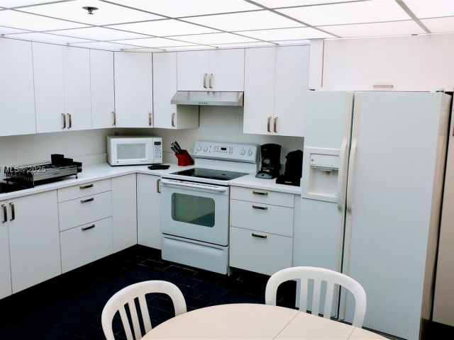 Apartment for rent  Unit #335 - photo 6111333