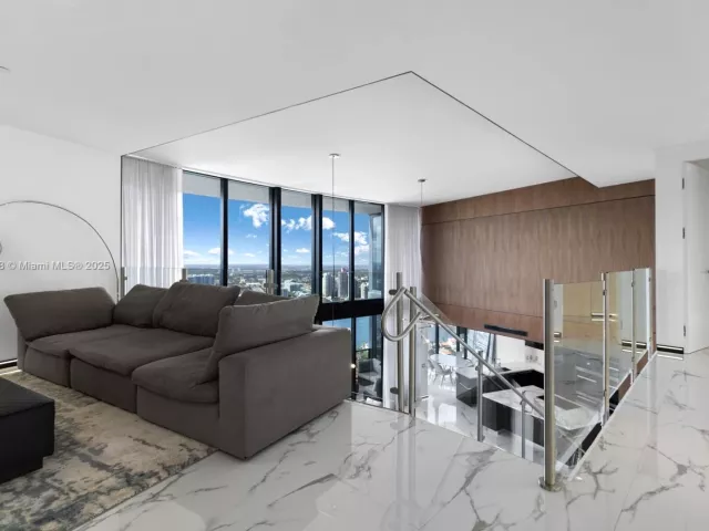 Apartment for rent  Unit #4603 - photo 6103776