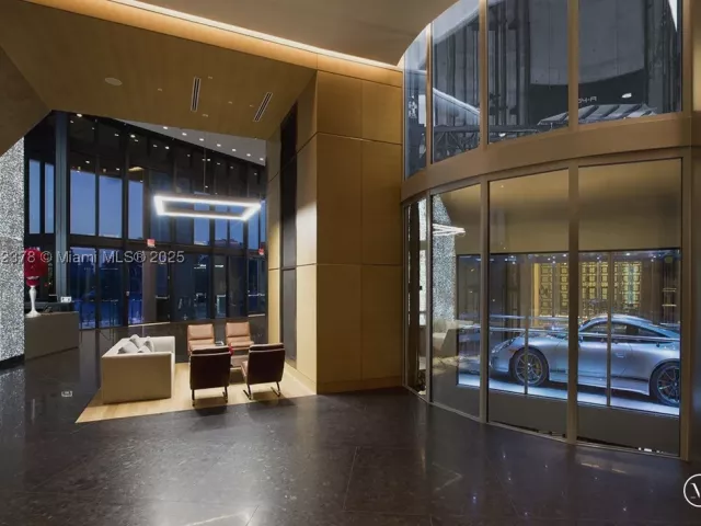 3-bedroom condo for rent in Sunny Isles Beach - 18555 Collins Ave 4603 - MondialRealty