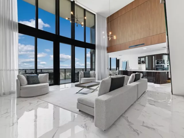 Apartment for sale  Unit #4603 - photo 6103849