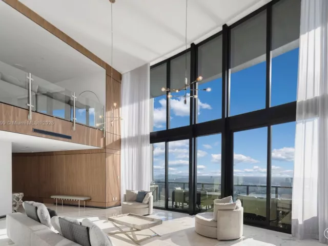 Apartment for sale  Unit #4603 - photo 6103852