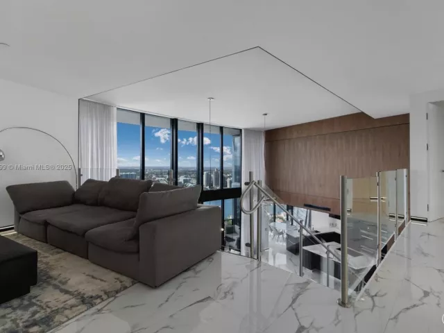 Apartment for sale  Unit #4603 - photo 6103821