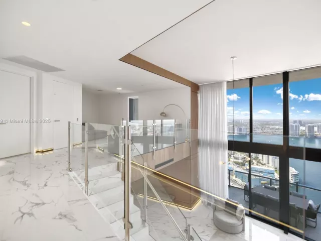 Apartment for sale  Unit #4603 - photo 6103823