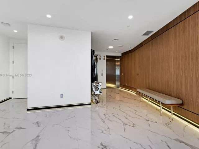 Apartment for sale  Unit #4603 - photo 6103826