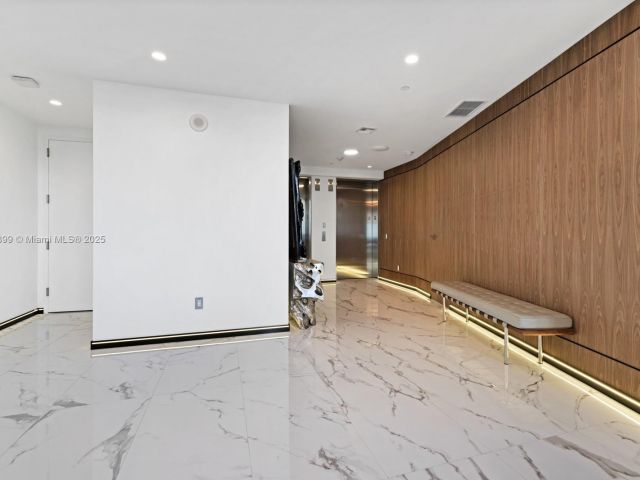 Apartment for sale  Unit #4603 - photo 6103826