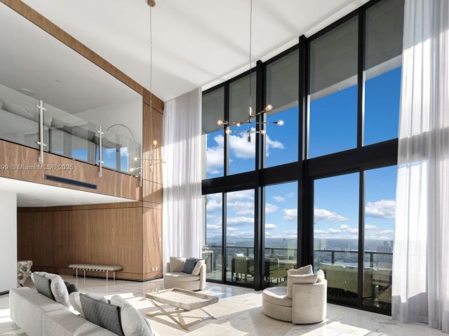 Apartment for sale  Unit #4603 - photo 6103852