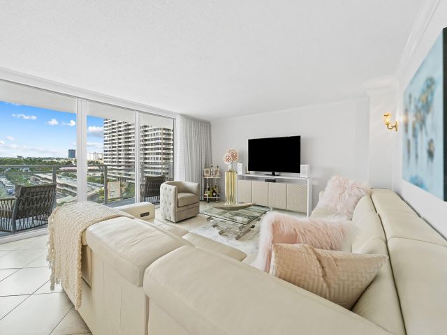 Apartment for sale  Unit #626 - photo 6107742