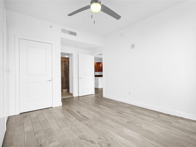 Apartment for sale  Unit #805 - photo 6112062