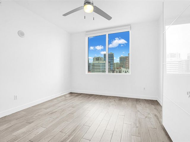 Apartment for sale  Unit #805 - photo 6112063