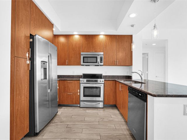 Apartment for sale  Unit #805 - photo 6112075