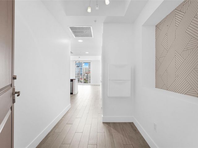 Apartment for sale  Unit #805 - photo 6112078