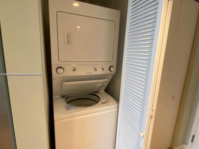 Apartment for sale  Unit #3306 - photo 6106657