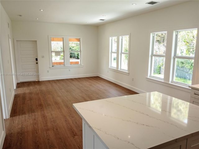 Home for sale at 117 Florida Ave - photo 6131964