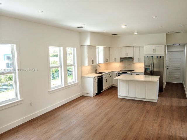 Home for sale at 117 Florida Ave - photo 6131967