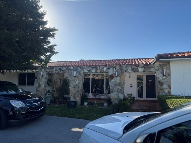 Home for sale at 220 NW 130th Ave - photo 6110119