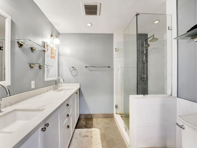 Home for sale at 1260 SW 17th Street - photo 6216384