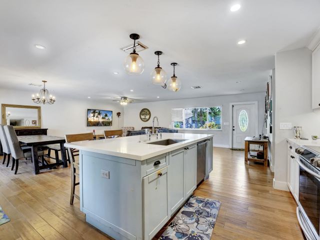 Home for sale at 1260 SW 17th Street - photo 6216390