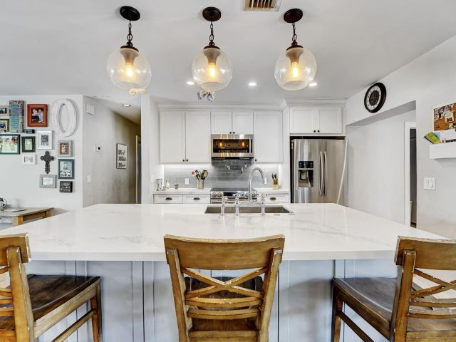 Home for sale at 1260 SW 17th Street - photo 6216391